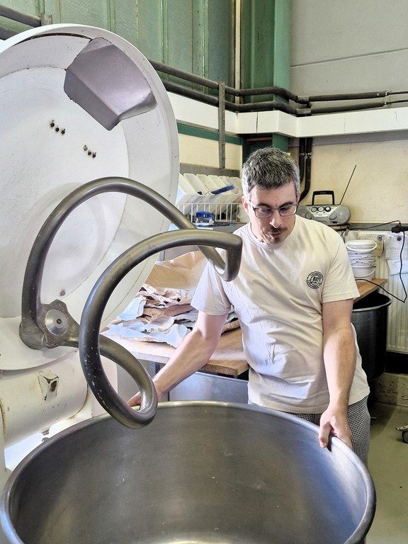 Eines der Teigrührwerke von Fasanenbrot